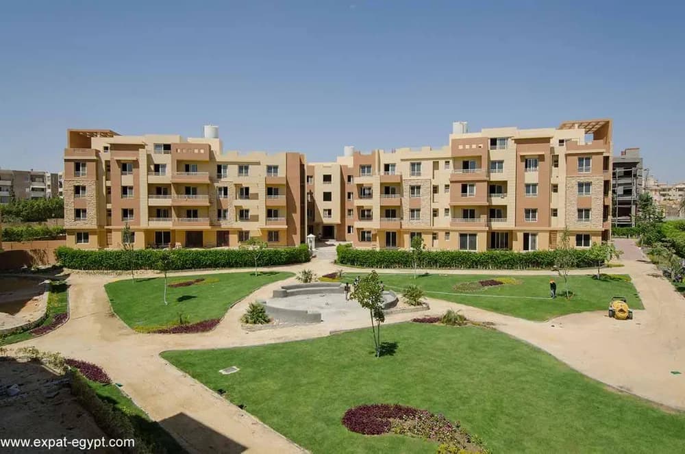 Fifth Square Al Marasem 3